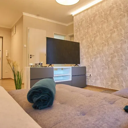 Sunlight Silver Apartment
